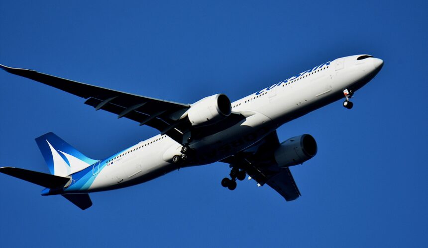 Avion de Corsair. Photo : Sopa Images / SIPA