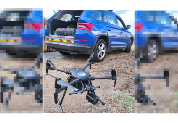 Gros plan sur un drone professionnel équipé d'une caméra, utilisé par la gendarmerie pour des opérations de surveillance nocturne. Photo : Gendarmerie de Guadeloupe