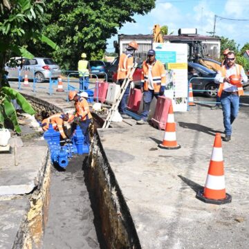 Travaux de remplacement des canalisations d'eau potable dans le quartier Petit-Pérou aux Abymes, le 2O janvier avec un chantier de 1,8 million qui doit mettre fin aux coupures d'eau récurrentes dans le secteur. Photo : Conseil Départemental de La Guadeloupe