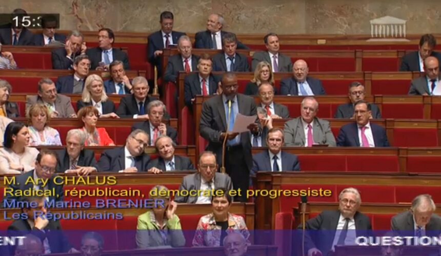 Ary Chalus, député de Guadeloupe, lors d’une séance de questions au gouvernement mardi 31 mai 2016. Capture écran Assemblée nationale.
