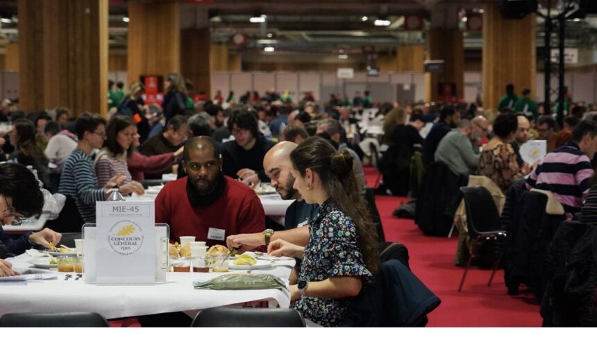 Photos : Les membres du jury lors de la dernière journée de dégustation au concours général agricole du salon de l'agriculture le 24 février 2026. Photo : Fanny Domergue / Sipa